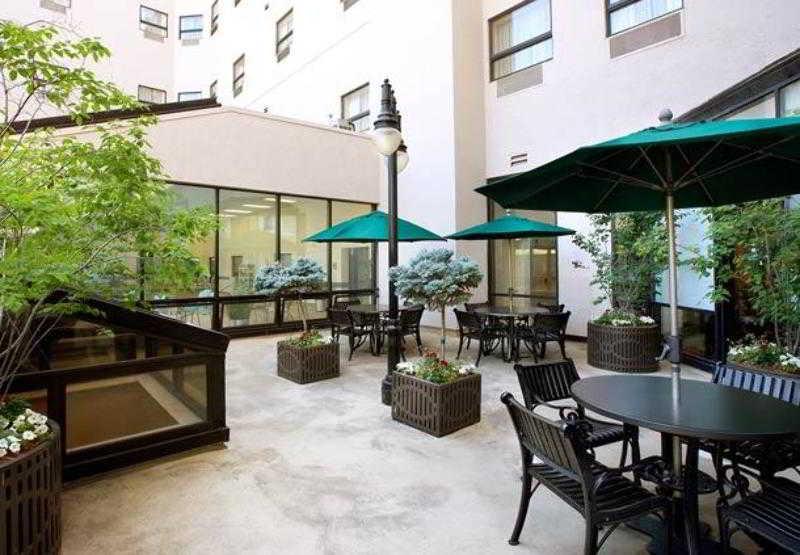 Hotel Courtyard Columbus Downtown Exterior foto